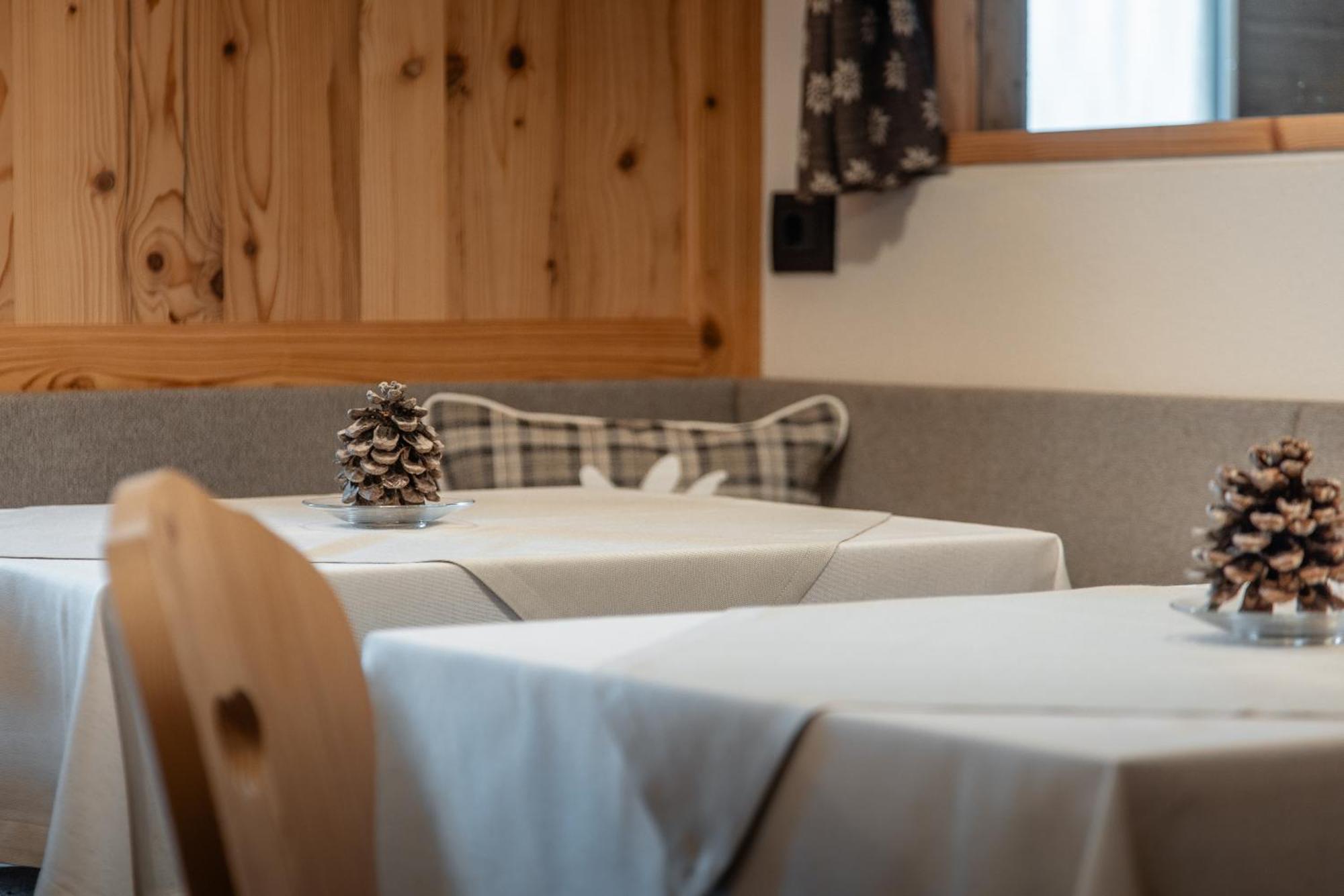 Villa Resi B&B Corvara In Badia Bagian luar foto